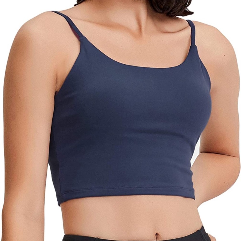 Lemedy workout top. Removable cups.